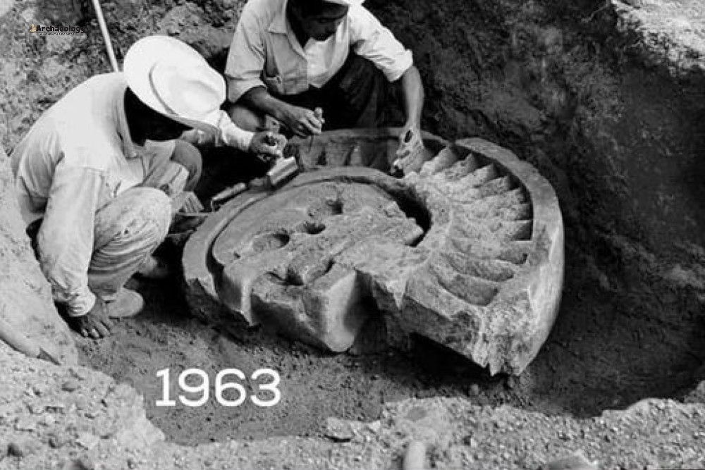 Wheel of Life and Death Totonac sculpture