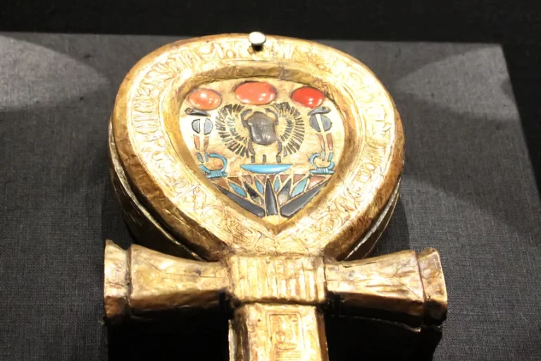 Ankh Mirror Case of Tutankhamun