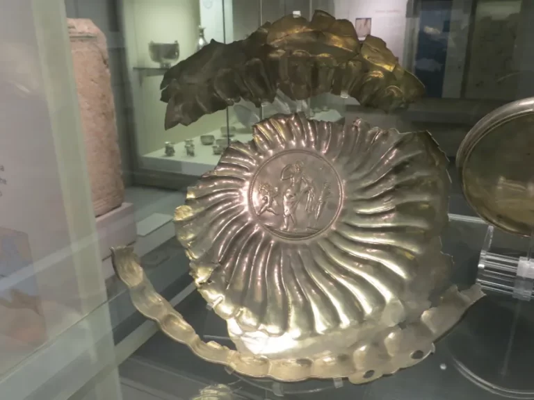 Roman Fluted Washing-Bowl Caubiac Treasure