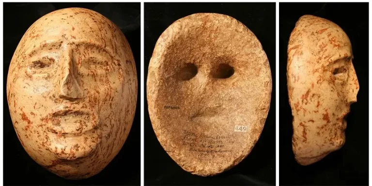 oldest mask in the world