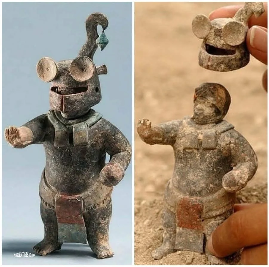 Maya clay figurine Late Classic period