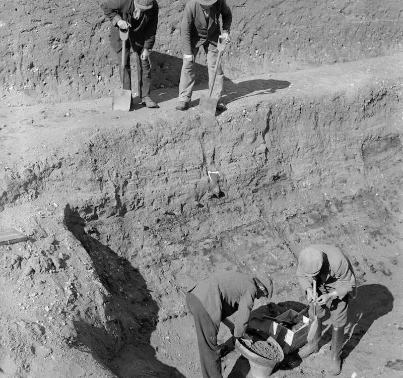 Pharaoh Menkaure statues discovery