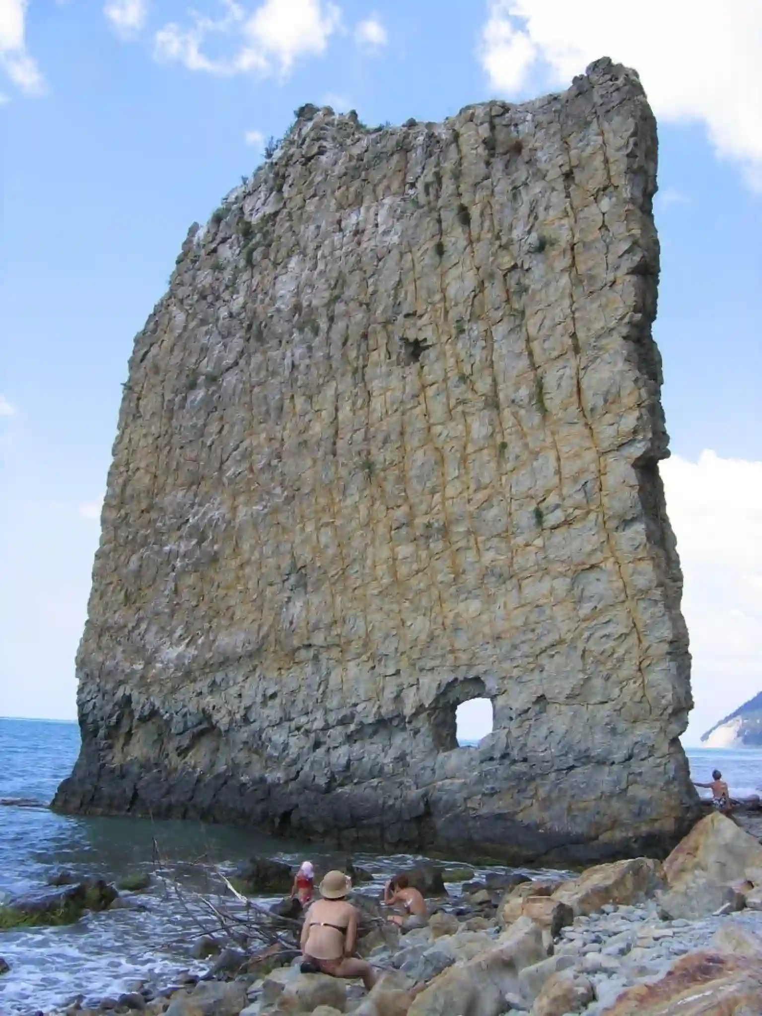 Sail Rock Russia