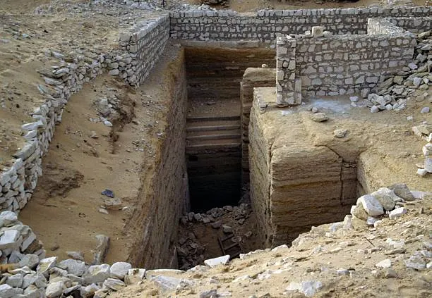 Stepwell of the Serapeum