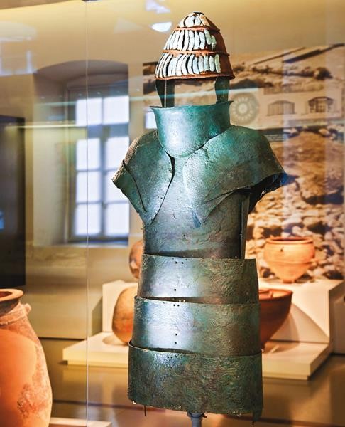 Bronze Age Greek armor